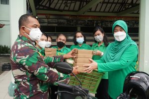 Foto: Persatuan Istri Tentara (Persit) Kartika Chandra Kirana Korcap Korem 163  daerah IX, Udayana